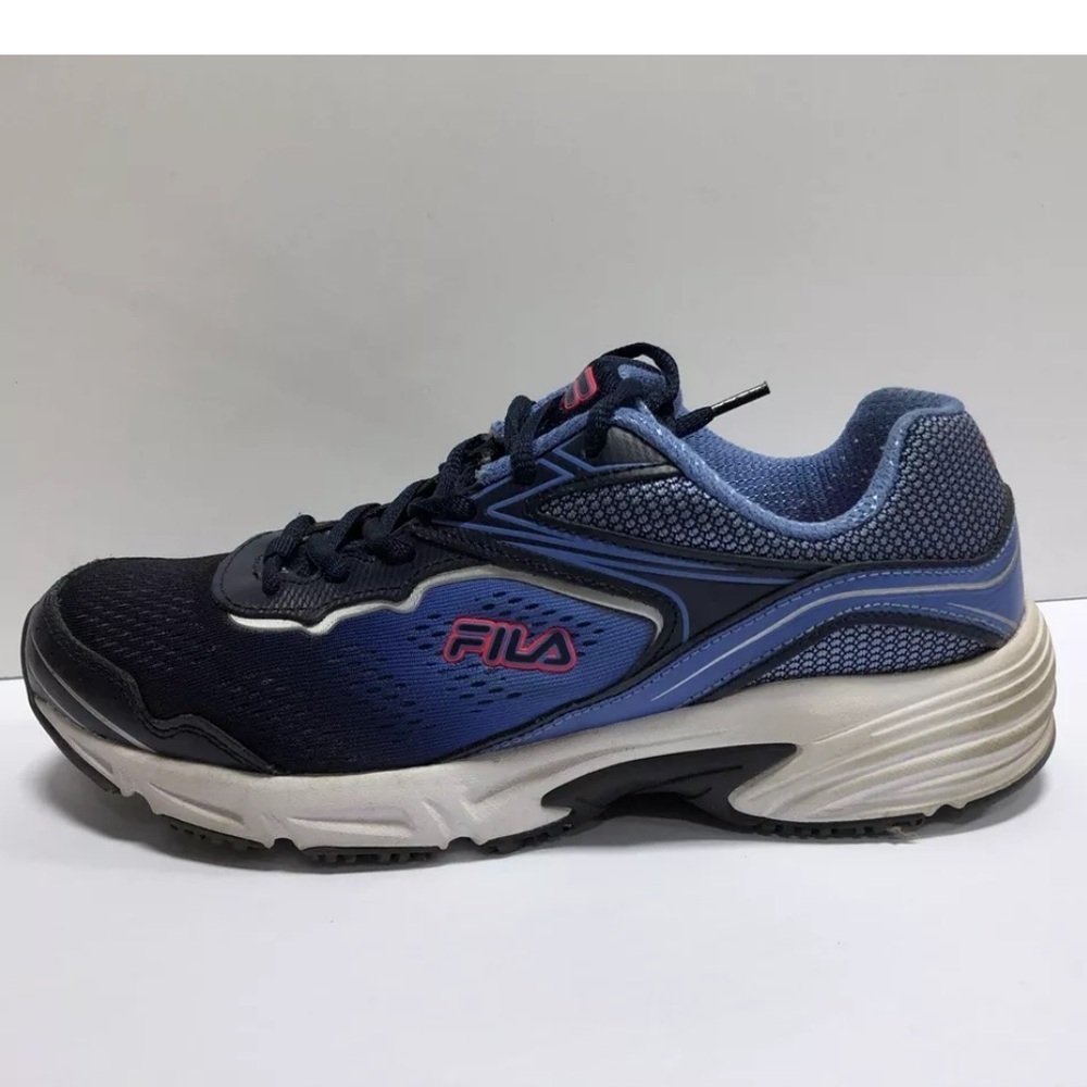 Fila Women’s Runtronic Blue Running Shoes, Size 9 M.
